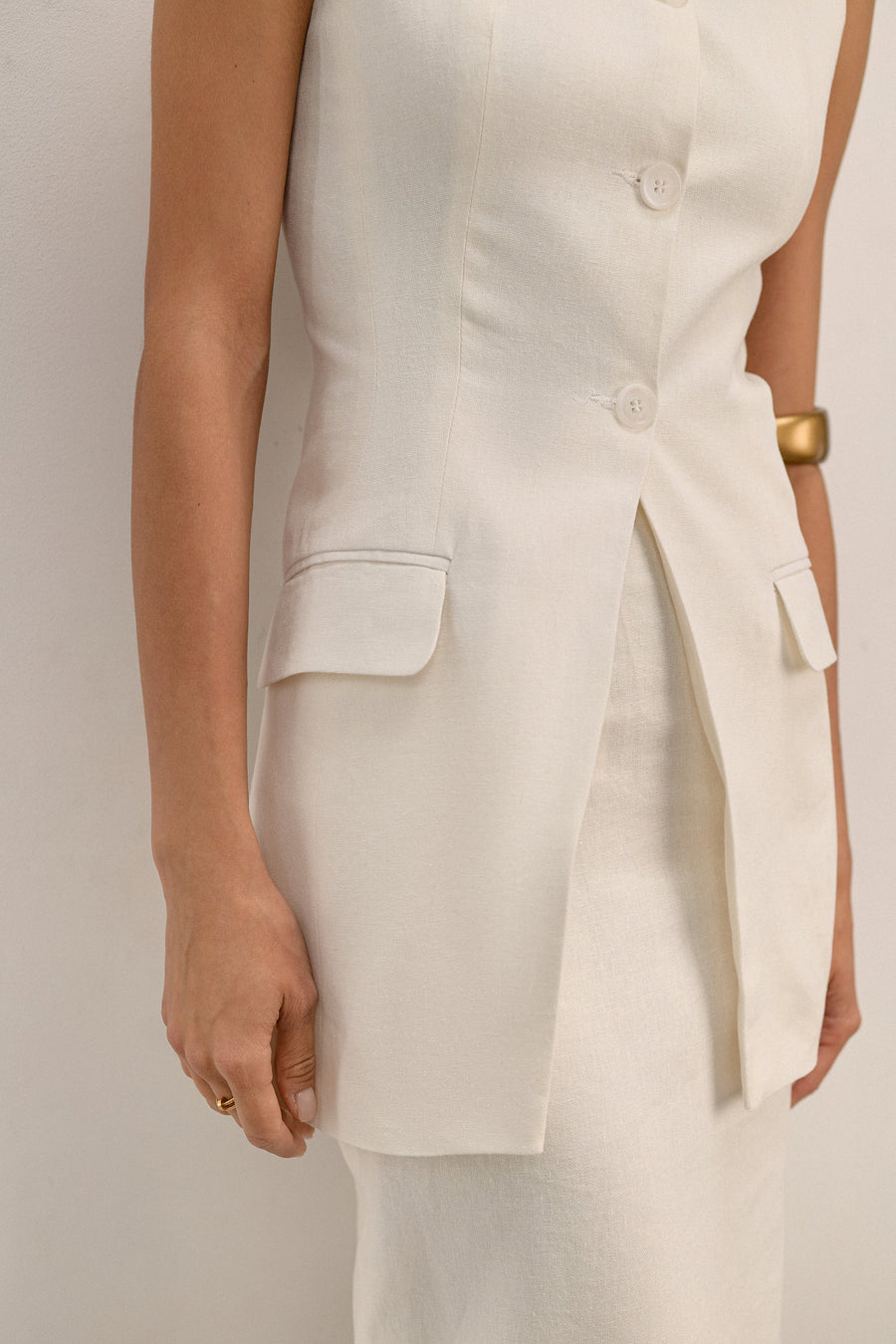 White Linen Long Vest Lina