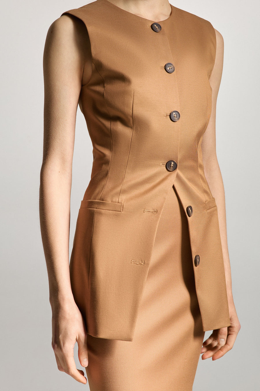 Cappuccino Long Vest