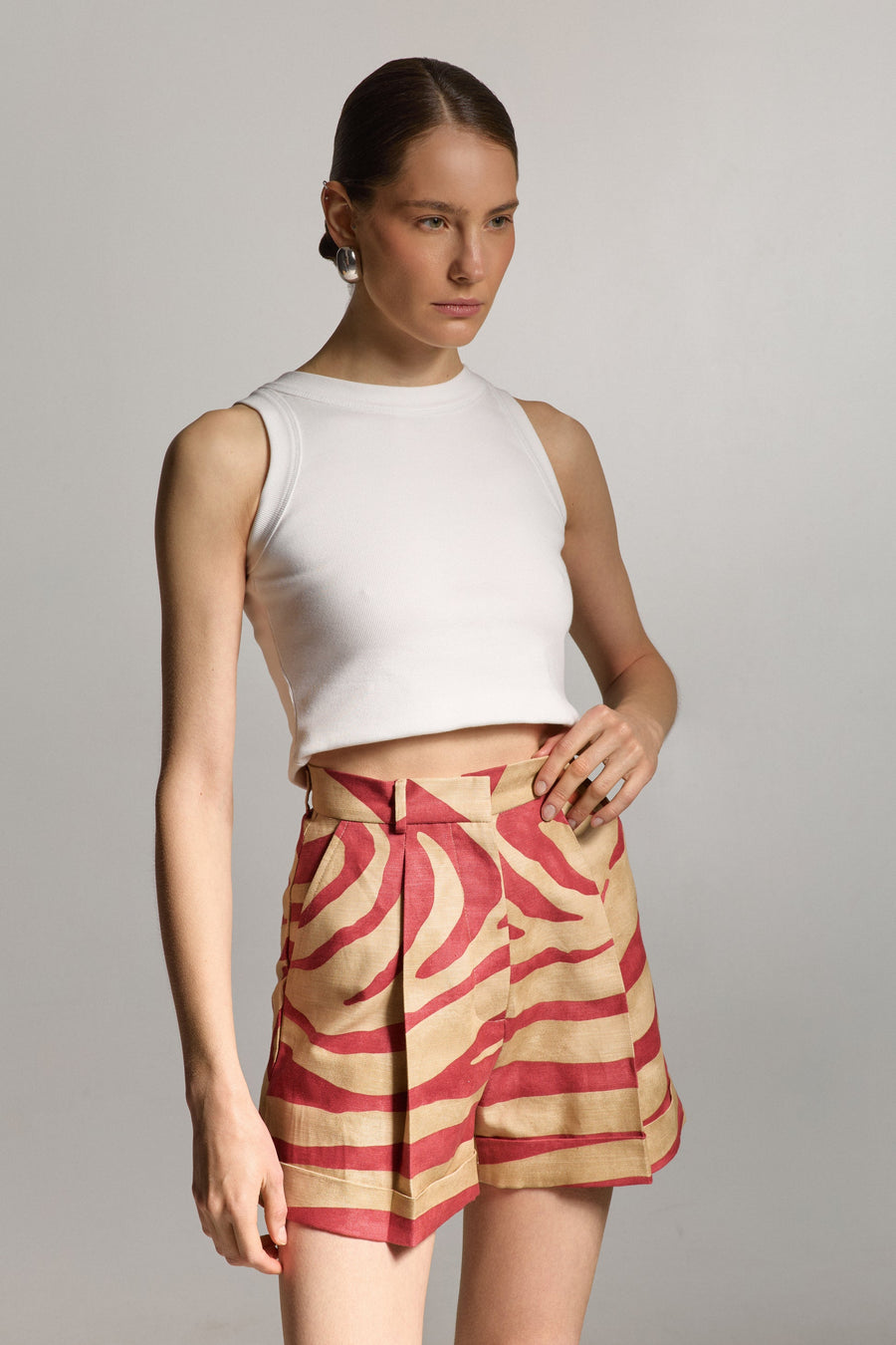 Monstera Linen Shorts